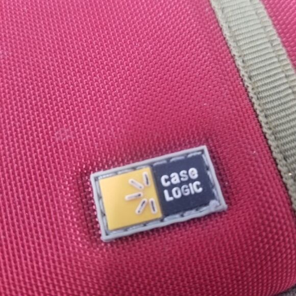 Case Logic Phone Case. BURGANDY AND TAN. - Picture 2 of 8
